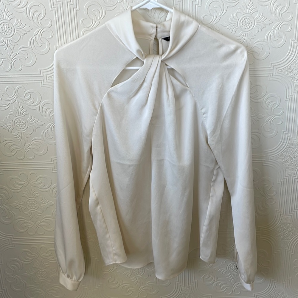 Lightweight white/cream BR blouse with knot and button detail